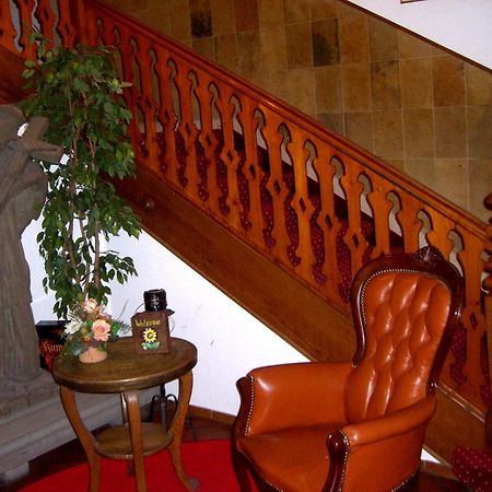 Hotel Krone Рилазинген-Ворблинген Экстерьер фото