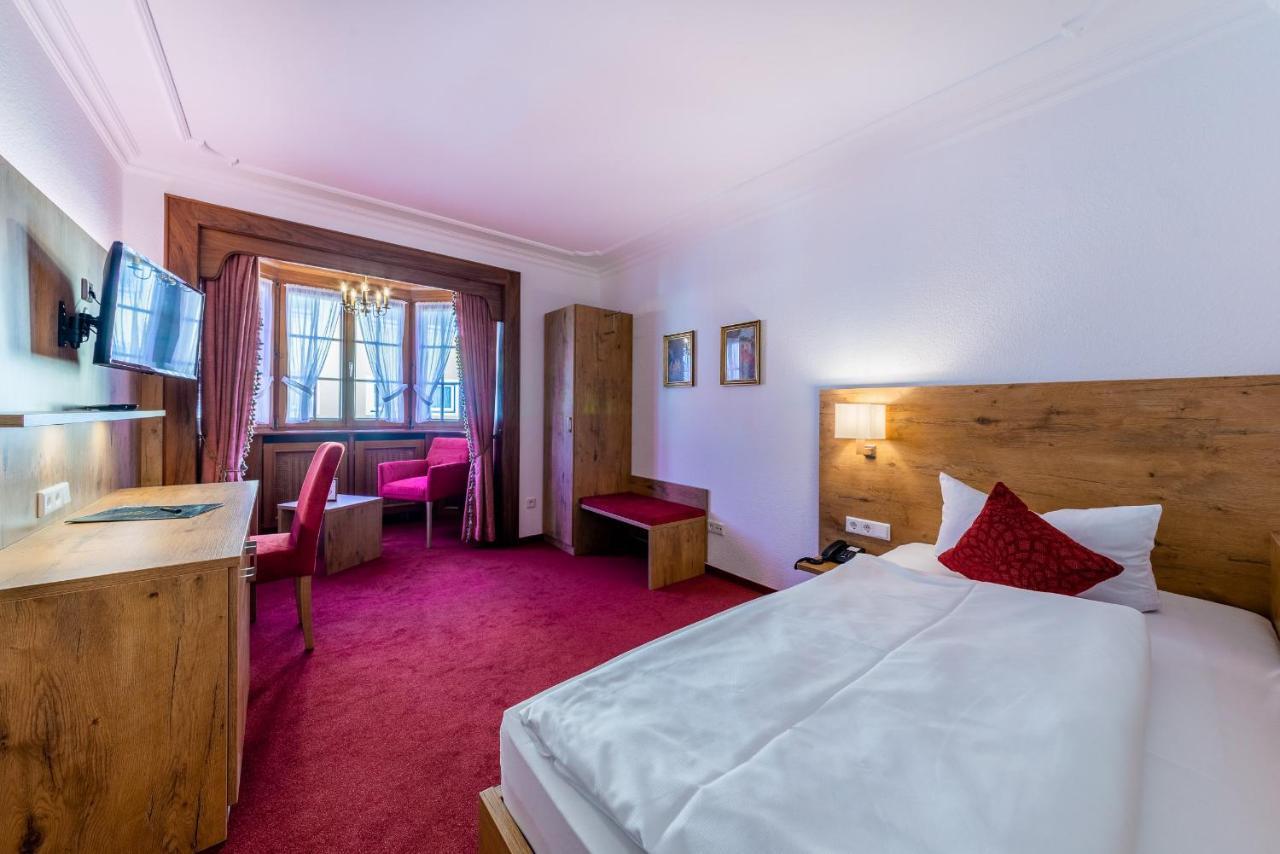 Hotel Krone Рилазинген-Ворблинген Экстерьер фото